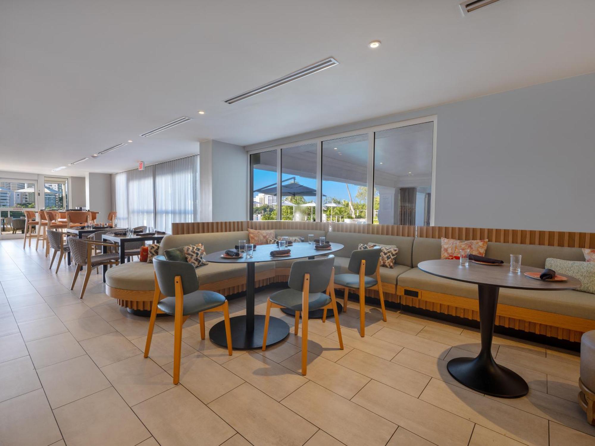 Hilton Garden Inn San Juan Condado ภายนอก รูปภาพ
